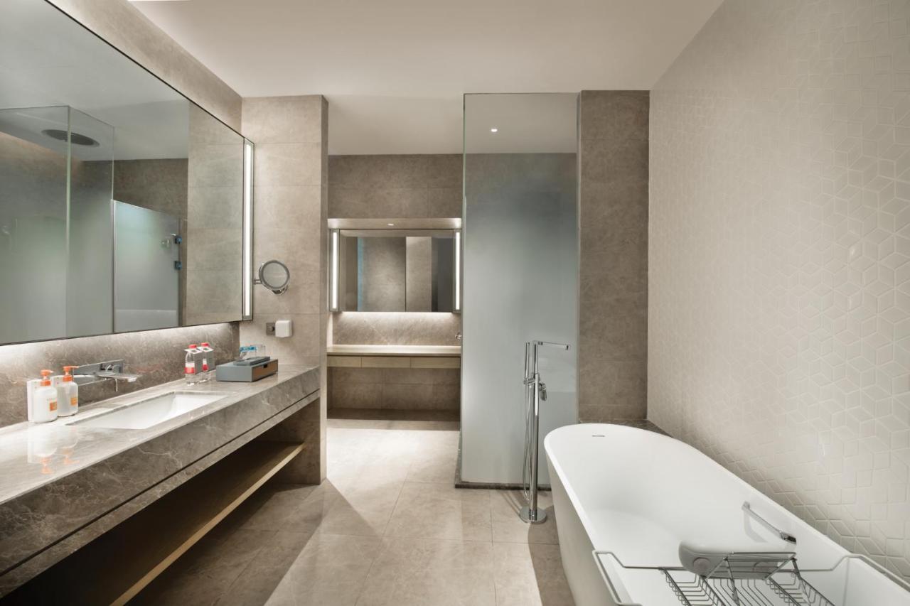 Crowne Plaza Hangzhou Science City By Ihg Екстериор снимка